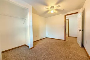 926 Eastman St, Oshkosh, WI 54901 - Photo 31