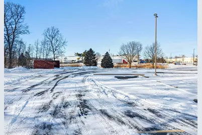 2980 Walker Drive, Green Bay, WI 54311 - Photo 53