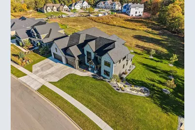 2011 Labyrinth Lane, De Pere, WI 54115 - Photo 3