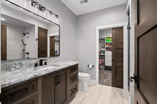 2011 Labyrinth Ln, De Pere, WI 54115 - Photo 35