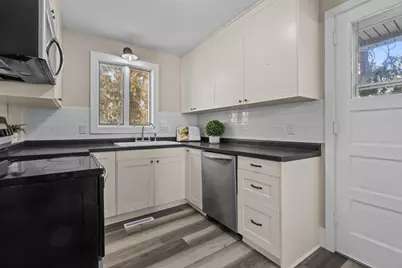 204 Oneida Street, Beaver Dam, WI 53916 - Photo 15