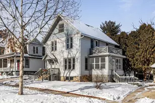 204 Oneida St, Beaver Dam, WI 53916 - Photo 3