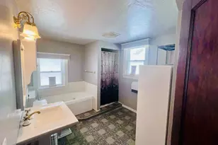 W624 Division St, Menominee, MI 49887 - Photo 7