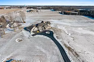 2315 Silveridge Dr, Manitowoc, WI 54220 - Photo 61