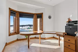 2315 Silveridge Dr, Manitowoc, WI 54220 - Photo 37