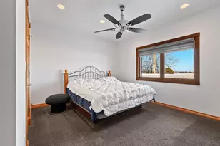 2315 Silveridge Dr, Manitowoc, WI 54220 - Photo 41