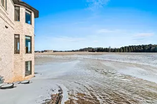 2315 Silveridge Dr, Manitowoc, WI 54220 - Photo 55