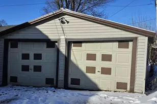 213 W Wescott Ave, Shawano, WI 54166 - Photo 5