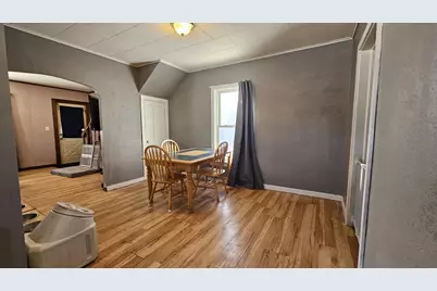 213 W Wescott Avenue, Shawano, WI 54166 - Photo 7