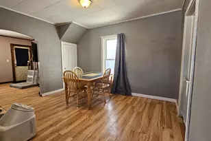 213 W Wescott Ave, Shawano, WI 54166 - Photo 9