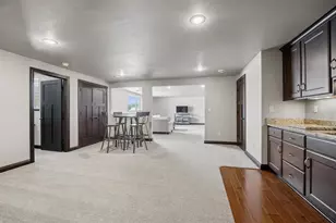 6600 N Kurey Dr, Appleton, WI 54913 - Photo 35