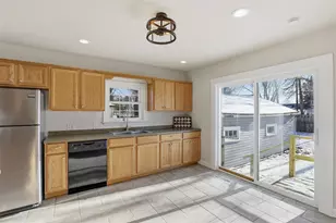 1123 9th St, Green Bay, WI 54304 - Photo 11