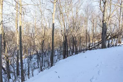 421 Fawnwood Court, Wrightstown, WI 54180 - Photo 5