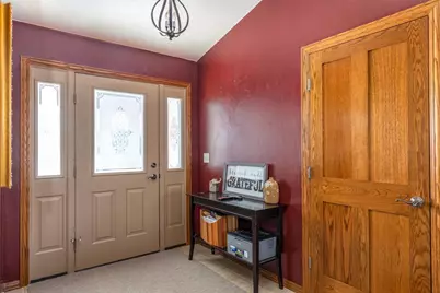 421 Fawnwood Court, Wrightstown, WI 54180 - Photo 7