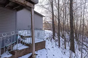 421 Fawnwood Ct, Wrightstown, WI 54180 - Photo 29