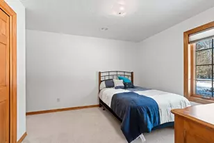 2817 Brook Hills Dr, Green Bay, WI 54313 - Photo 47