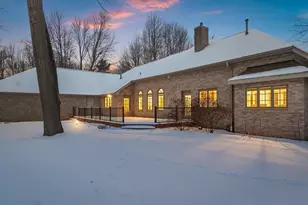 2817 Brook Hills Dr, Green Bay, WI 54313 - Photo 87