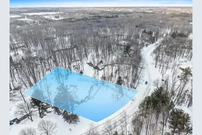 2817 Brook Hills Drive, Green Bay, WI 54313 - Photo 3