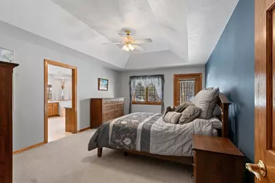 2817 Brook Hills Drive, Green Bay, WI 54313 - Photo 33