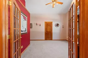 2817 Brook Hills Dr, Green Bay, WI 54313 - Photo 9