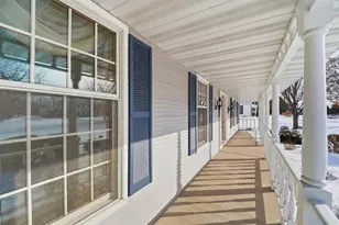 909 Country Club Ln, Fond du Lac, WI 54935 - Photo 5