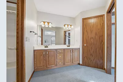 909 Country Club Lane, Fond du Lac, WI 54935 - Photo 37