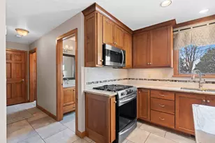 2775 Independence Dr, Green Bay, WI 54304 - Photo 27