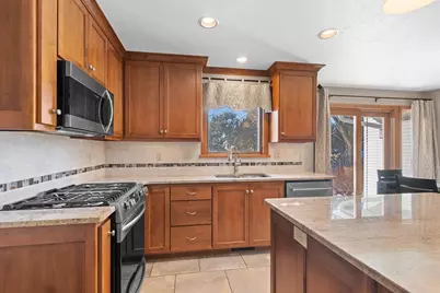 2775 Independence Drive, Green Bay, WI 54304 - Photo 23