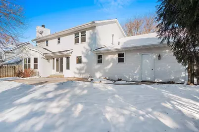 2775 Independence Drive, Green Bay, WI 54304 - Photo 3