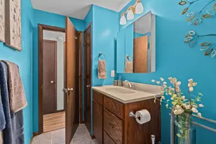 1674 Thornton Dr, Oshkosh, WI 54904 - Photo 17