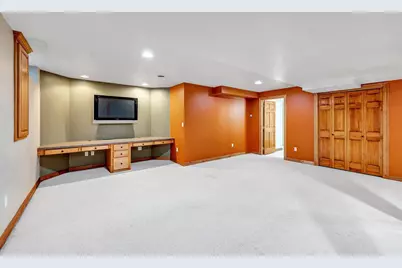 1935 W Telemark Circle, Green Bay, WI 54313 - Photo 33