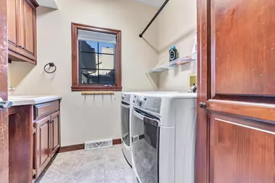 1935 W Telemark Circle, Green Bay, WI 54313 - Photo 17