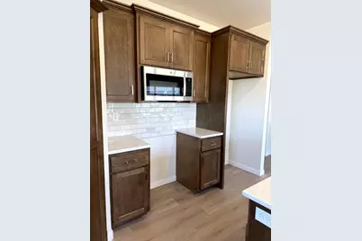 1439 Divinity Drive, De Pere, WI 54115 - Photo 5