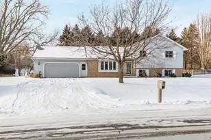 1951 Amy Jo Dr, Oshkosh, WI 54904 - Photo 33