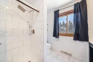 1951 Amy Jo Dr, Oshkosh, WI 54904 - Photo 17