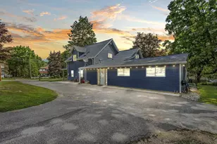 611 W Fulton St, Waupaca, WI 54981 - Photo 27