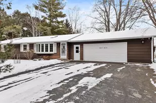 4666 Ulman St, Oshkosh, WI 54904 - Photo 3