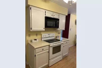 1115 Daniel Court #42, Neenah, WI 54956 - Photo 3