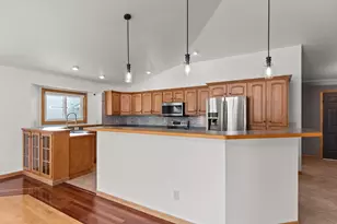 2374 Shore Preserve Dr, Oshkosh, WI 54904 - Photo 13