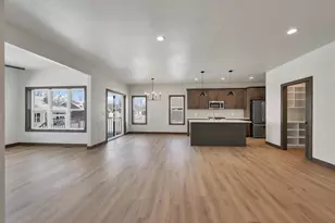 2362 Whispering Wind Ln, Green Bay, WI 54303 - Photo 13