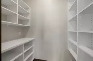 2362 Whispering Wind Ln, Green Bay, WI 54303 - Photo 17