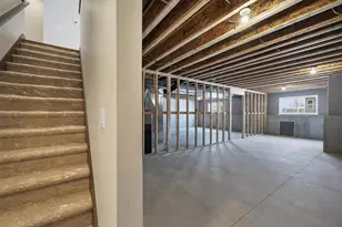 2362 Whispering Wind Ln, Green Bay, WI 54303 - Photo 41