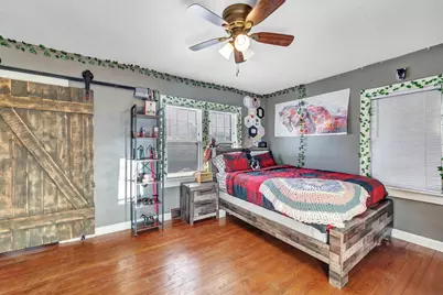 125 E Allouez Avenue, Green Bay, WI 54301 - Photo 13