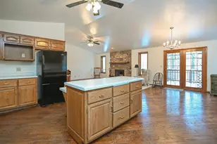 692 Bucks Ln, Little Suamico, WI 54171 - Photo 17