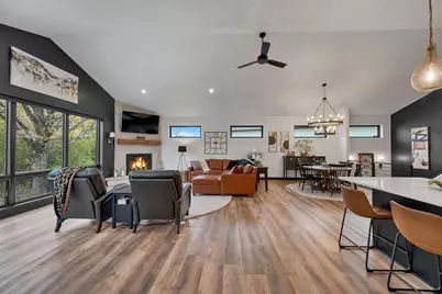 359 Aldon Circle, Green Bay, WI 54304 - Photo 5