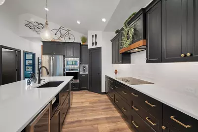 359 Aldon Circle, Green Bay, WI 54304 - Photo 15