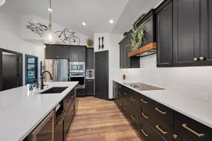 359 Aldon Cir, Green Bay, WI 54304 - Photo 15