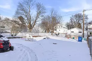 405 E Pine St, New London, WI 54961 - Photo 21