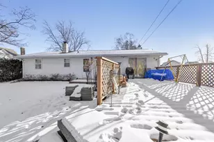 221 Jorgensen St, Denmark, WI 54208 - Photo 17