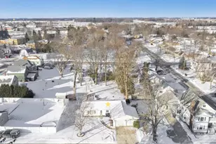 221 Jorgensen St, Denmark, WI 54208 - Photo 25